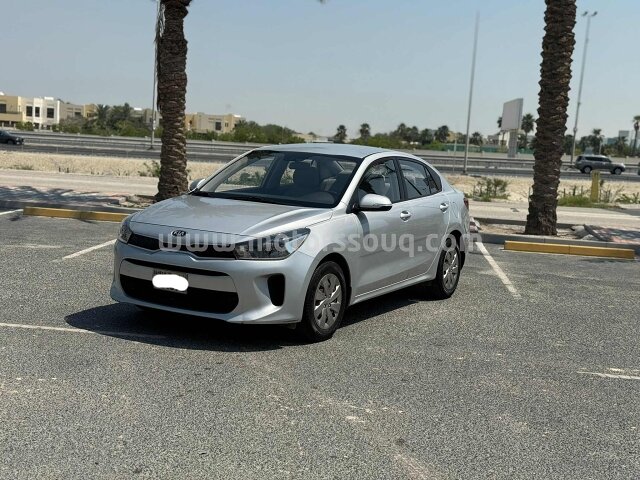 2018 KIA RIO