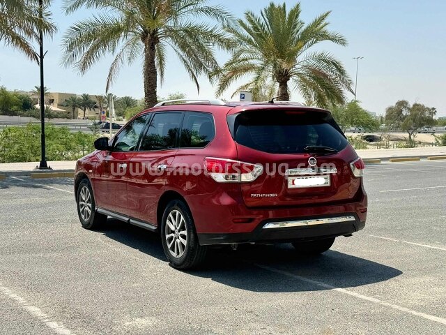 2014 Nissan Pathfinder