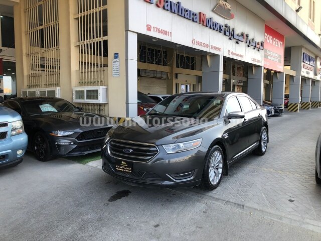 2019 Ford Taurus