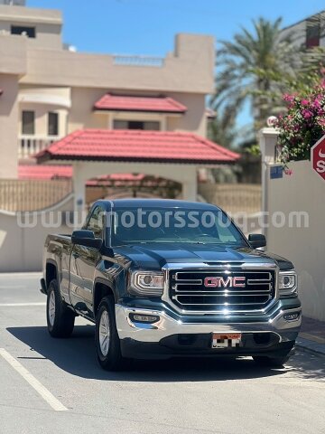 2018 GMC Sierra