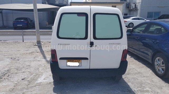 2011 Peugeot Partner