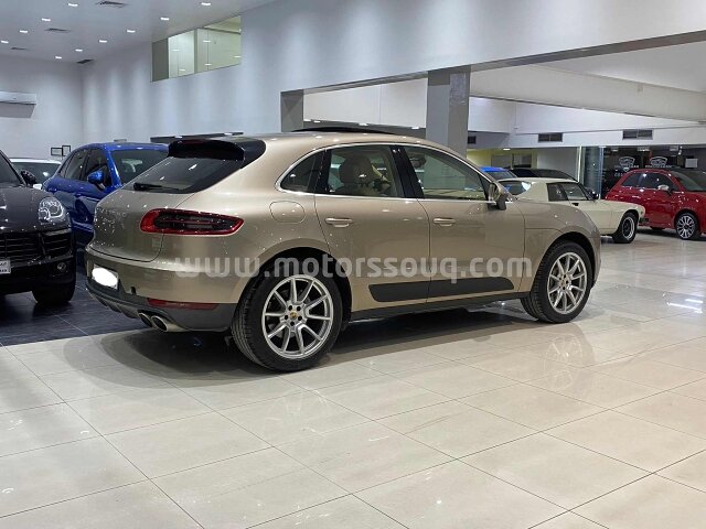 2016 Porsche Macan