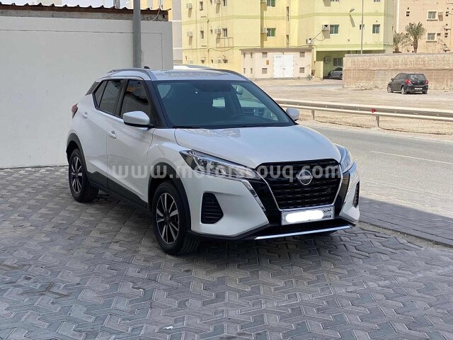 2023 Nissan Kicks