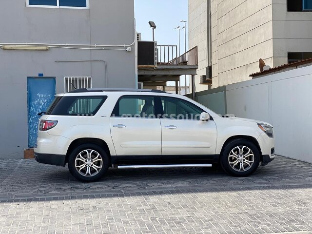 2013 GMC Acadia