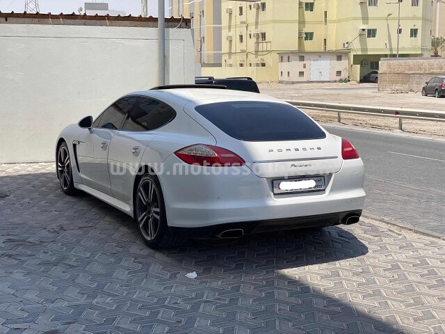 2012 Porsche Panamera