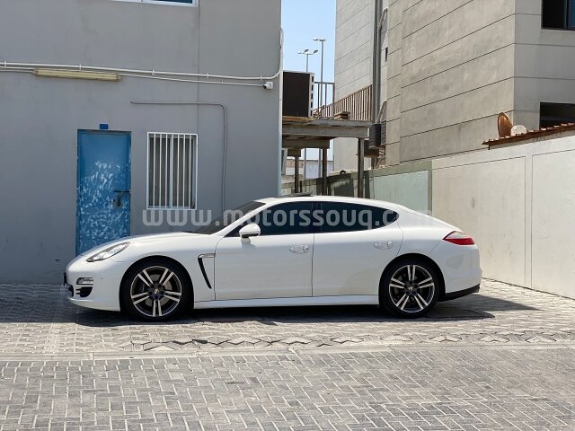 2012 Porsche Panamera
