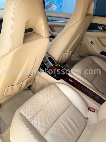 2012 Porsche Panamera