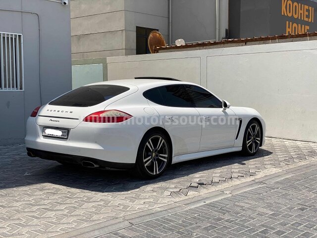 2012 Porsche Panamera