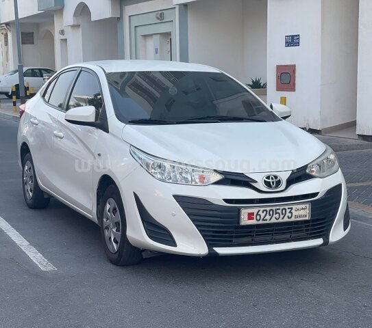 2019 تويوتا يارس