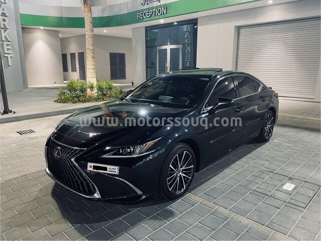 2022 Lexus ES