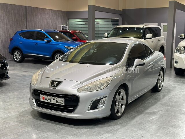 2013 بيجو 308