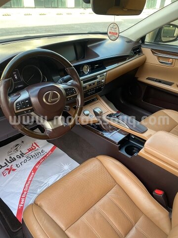2017 Lexus ES
