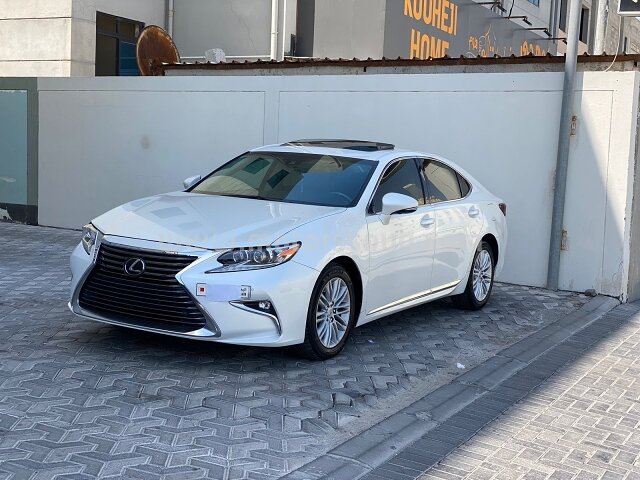 2017 Lexus ES