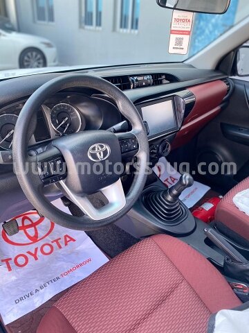 2023 Toyota Hilux