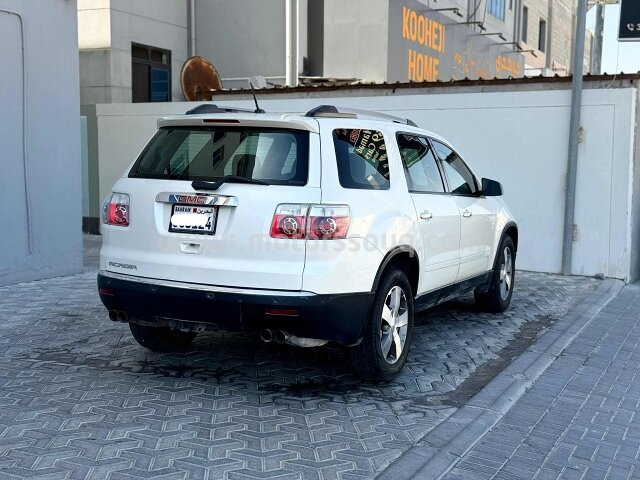 2012 GMC Acadia