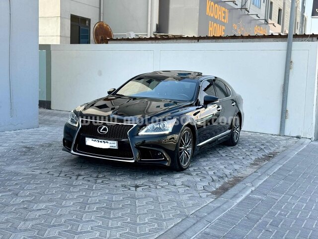 2013 Lexus LS