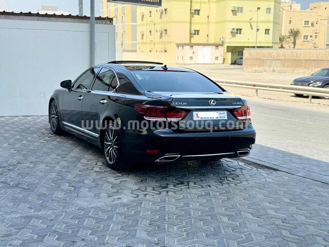 2013 Lexus LS