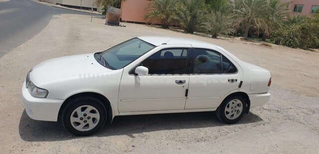 1999 نيسان صني