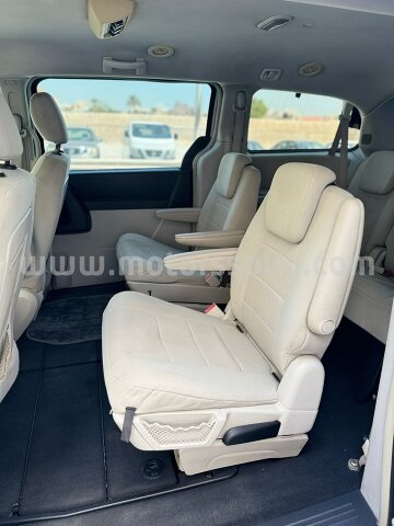 2009 Chrysler Voyager