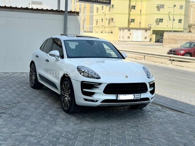 2017 Porsche Macan