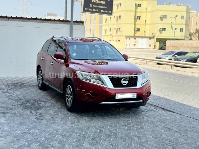 2015 نيسان باث فايندر