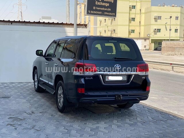 2017 Toyota Land Cruiser