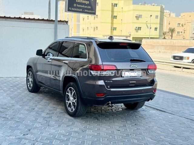 2020 Jeep Grand Cherokee