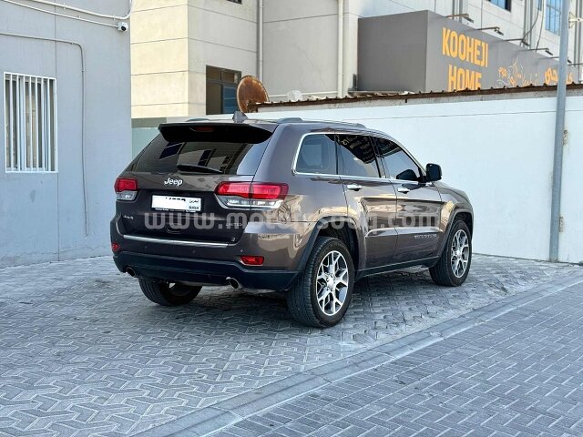 2020 Jeep Grand Cherokee