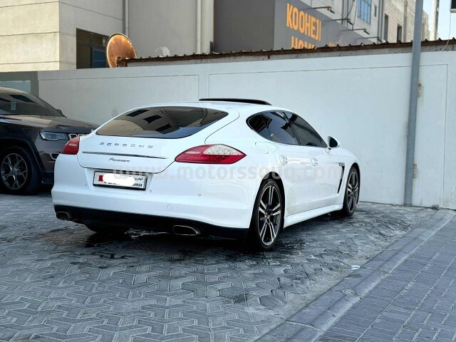 2012 Porsche Panamera