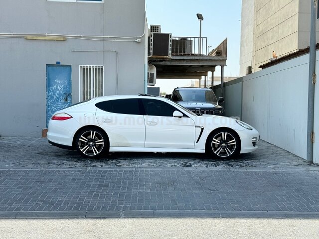 2012 Porsche Panamera
