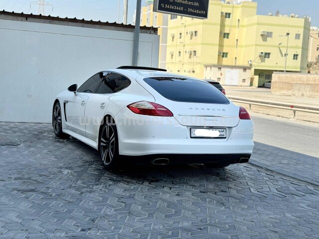 2012 Porsche Panamera