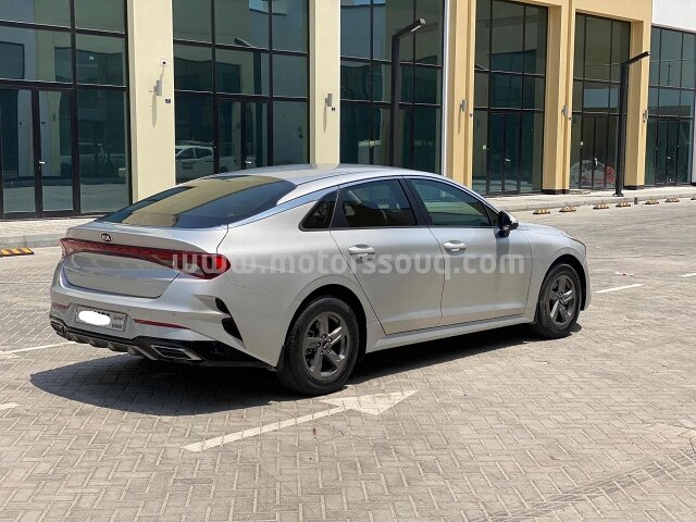 2021 KIA Shuma