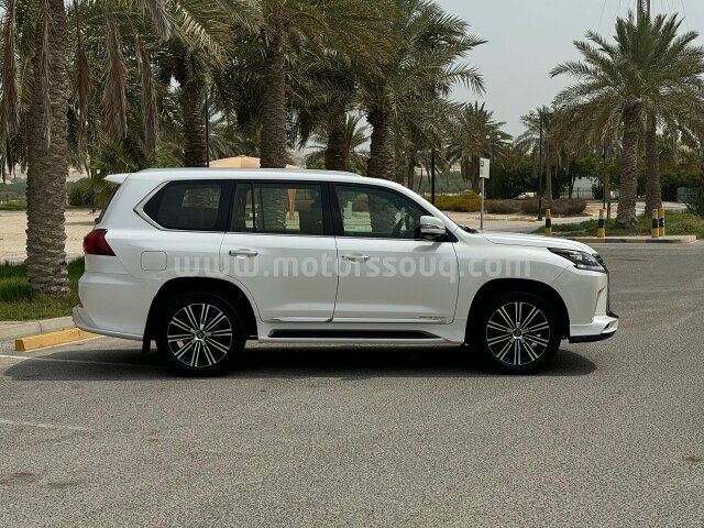 2018 Lexus LX