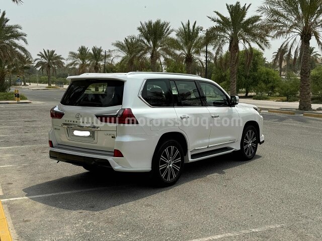 2018 Lexus LX
