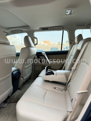 2023 Toyota Prado