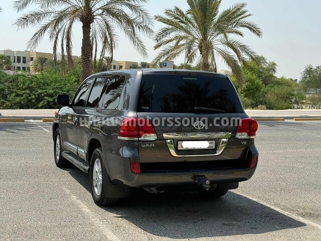 2014 Toyota Land Cruiser