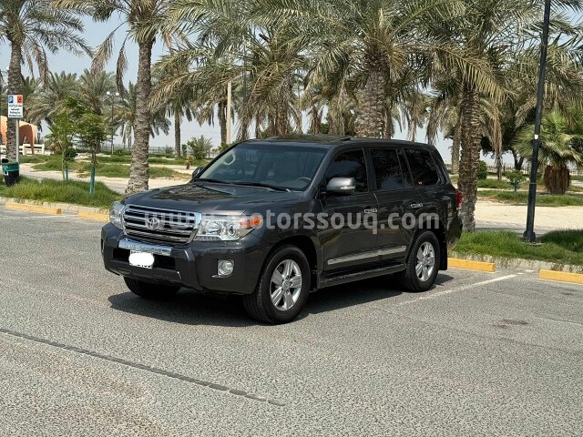 2014 Toyota Land Cruiser