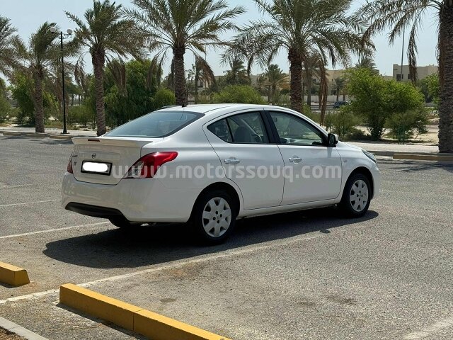 2024 نيسان صني