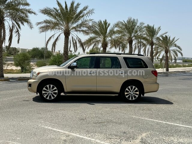 2015 Toyota Sequoia