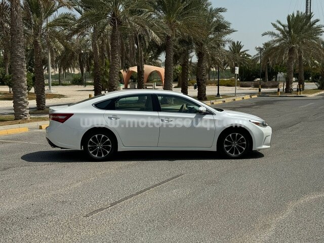 2017 Toyota Avalon