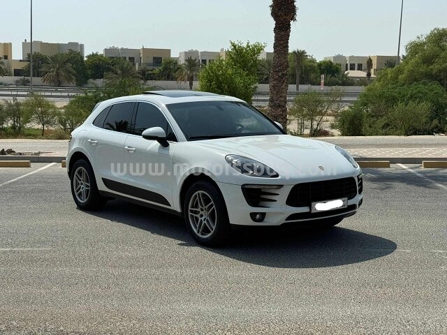 2015 بورش ماكان