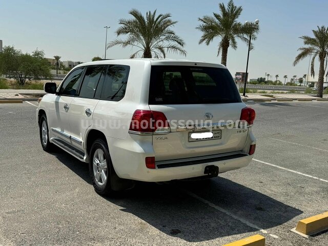 2012 Toyota Land Cruiser