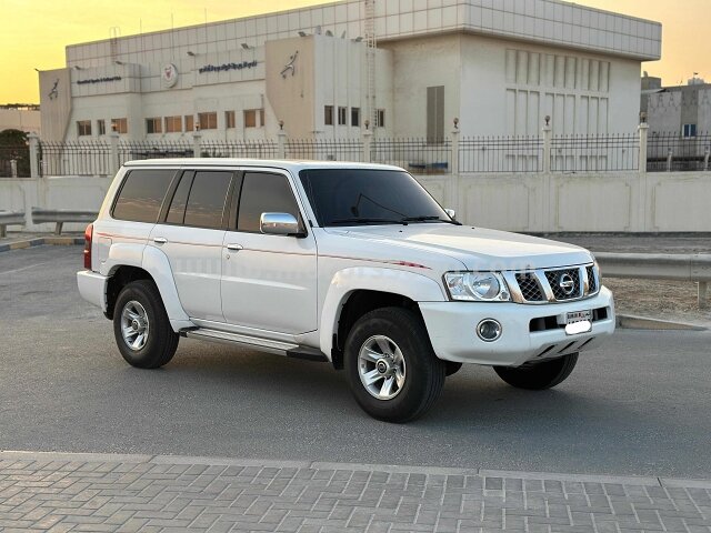 2012 نيسان باترول