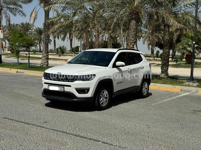 2020 جيب كومباس