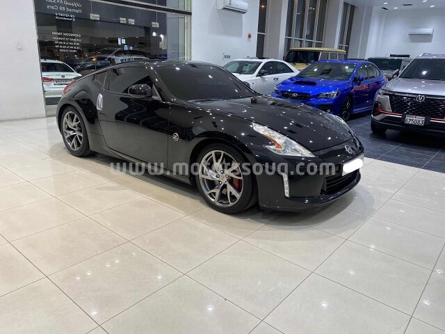 2017 Nissan ZX