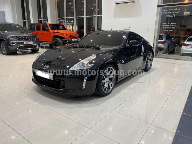2017 Nissan ZX