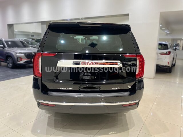 2024 GMC Yukon