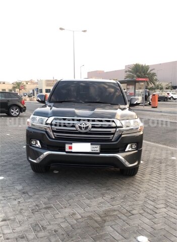 2018 Toyota Land Cruiser