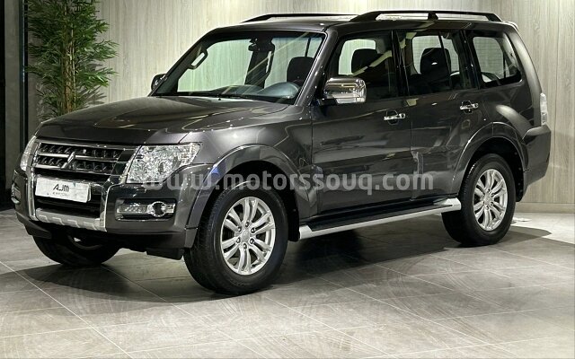 2020 Mitsubishi Pajero