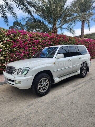 2005 لكزس إل إكس